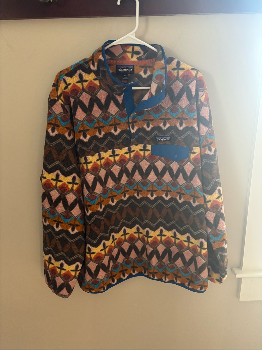 Patagonia Synchilla Women’s Printed Retro Fleece Pullover in Multicolor XXL